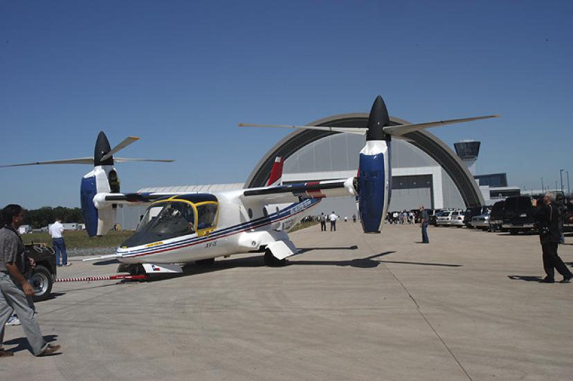 XV-15 tilt rotor arrives at the Udvar-Hazy Center