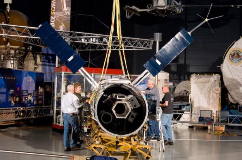 Advanced Orbiting Solar Observatory Installed at Udvar-Hazy Center