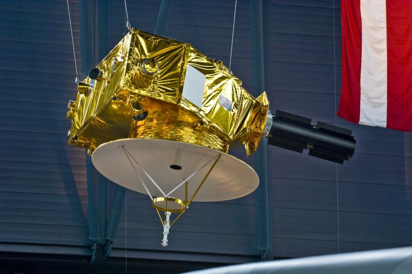 New Horizons Full-Scale Model