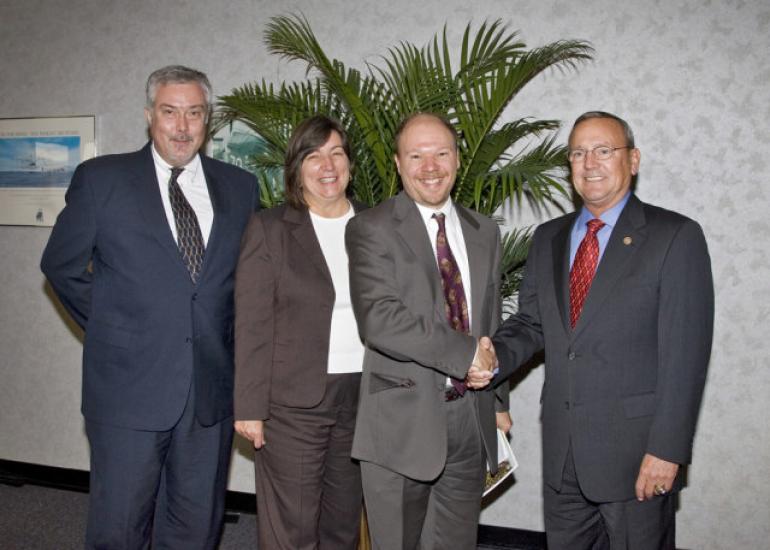 Tim Grove Receives the 2008 Smithsonian Education Achievement Award