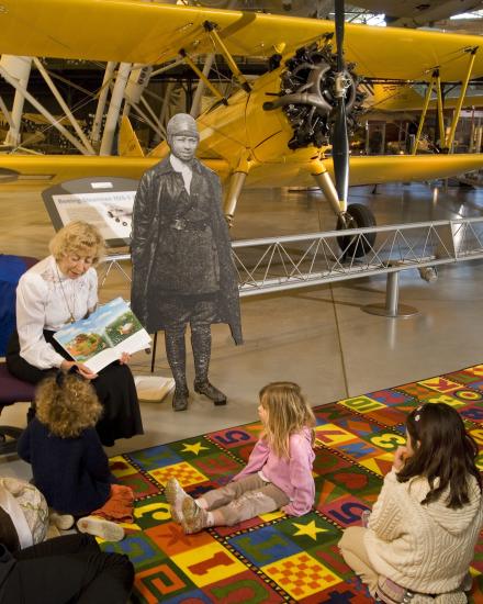 Story Time at the Steven F. Udvar-Hazy Center