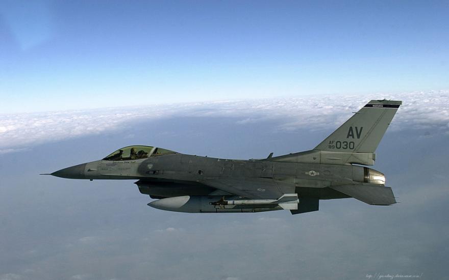 F-16 Fighting Falcon