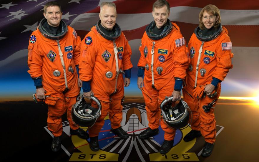 STS-135 Crew Portrait