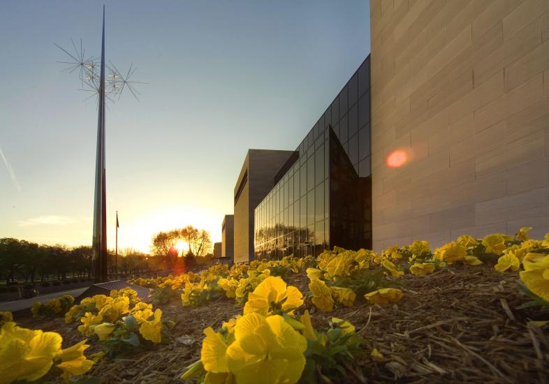 Evening extenal view of National Air and Space Museum