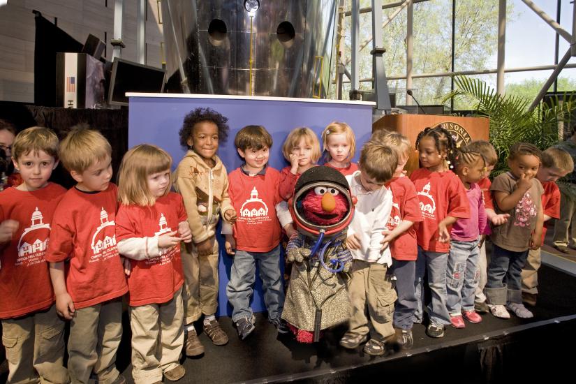 Grow Up Great with Science - school kids with Elmo