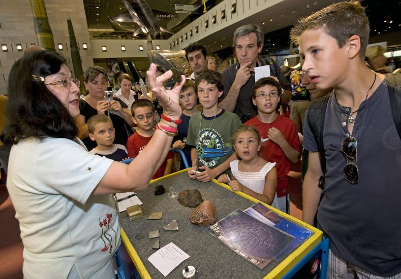 Visitors Discover Meteorites at Mars Day!