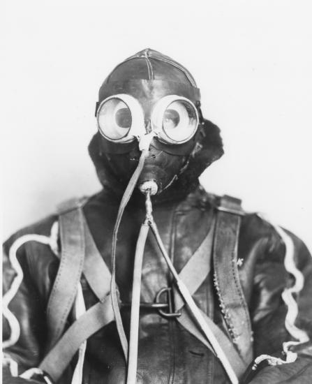 Pilot wearing electrically heated goggles