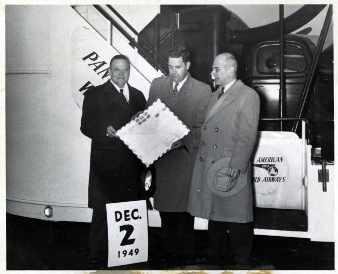 Thomas Lanphier boards airplane