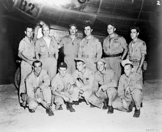 Group portrait of 11 airmen