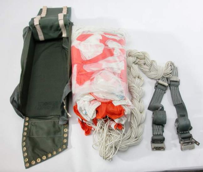 Packaged parachute set. 