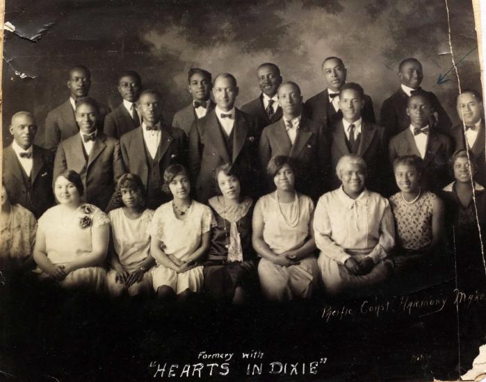 Group photo of Pacific Coast Harmony Makers