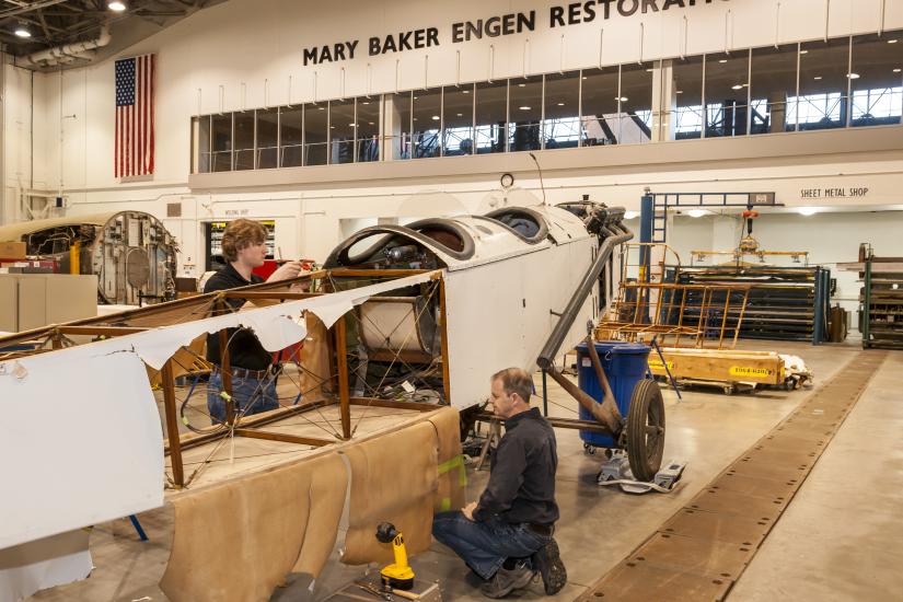 Museum specialists work on restoration of Lincoln-Standard