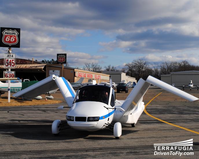 The Transition airplane unfolding