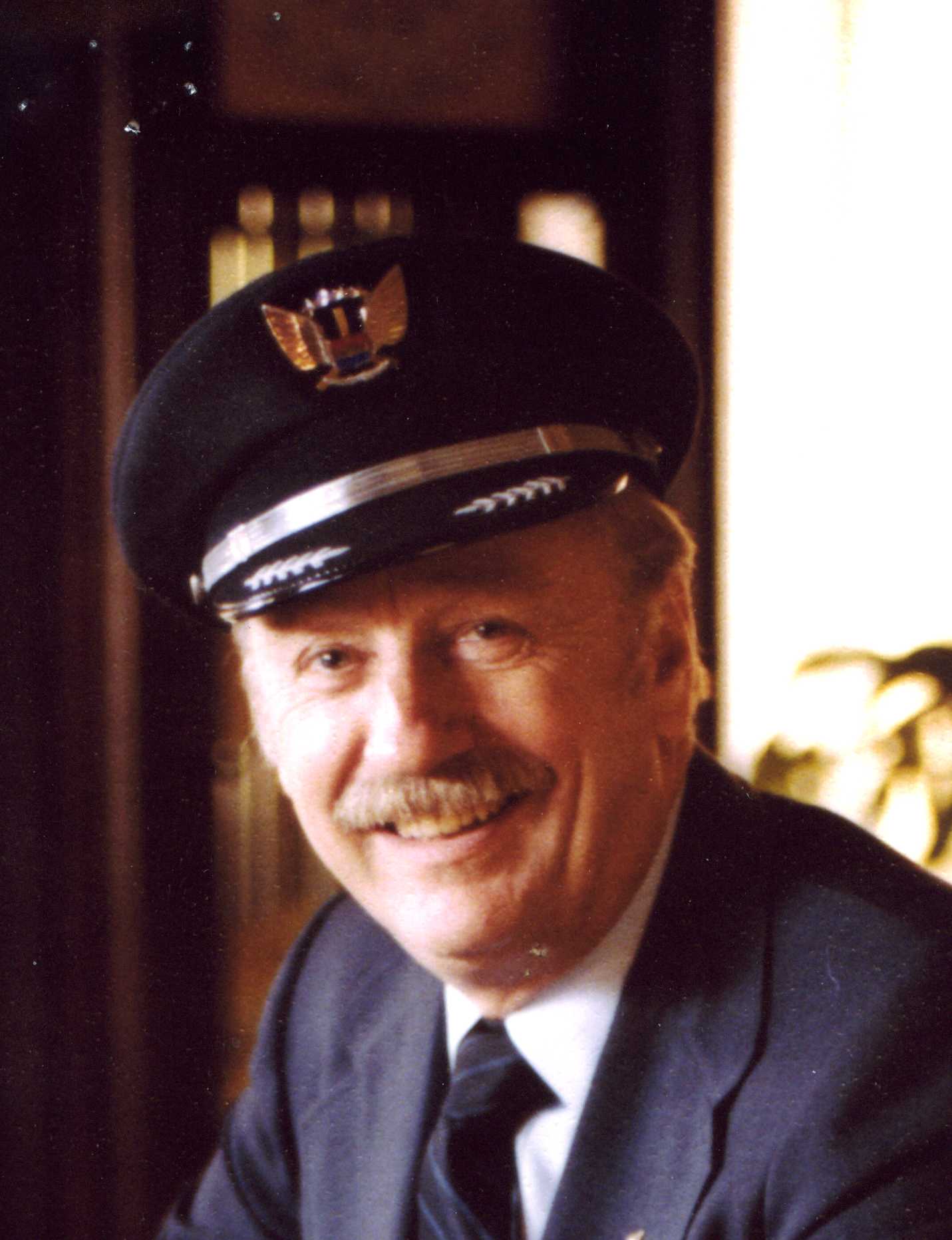 Capt Robert M. Refvem